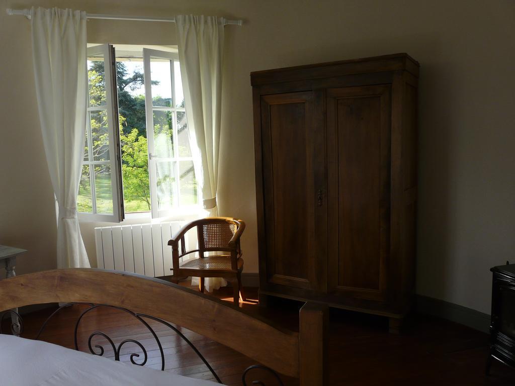 Chateau De La Comtesse Saint-Martin-Petit Kültér fotó